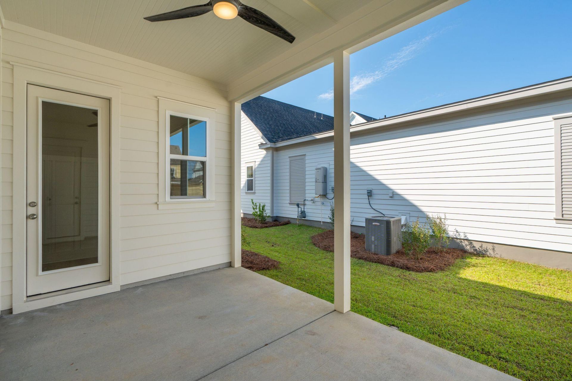 744 Blueway Avenue Photo 45