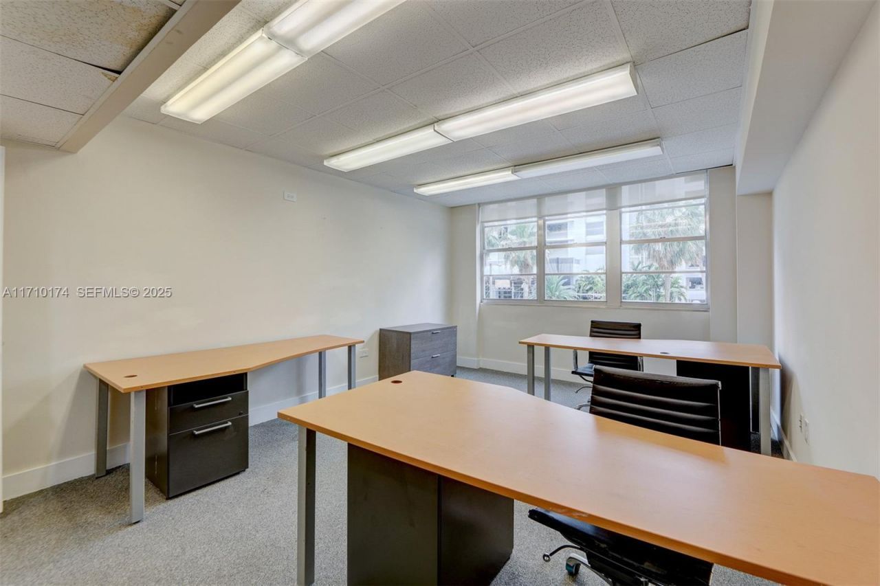 825 Brickell Bay Dr, Unit 246- 7, Miami, FL 33131 Photo