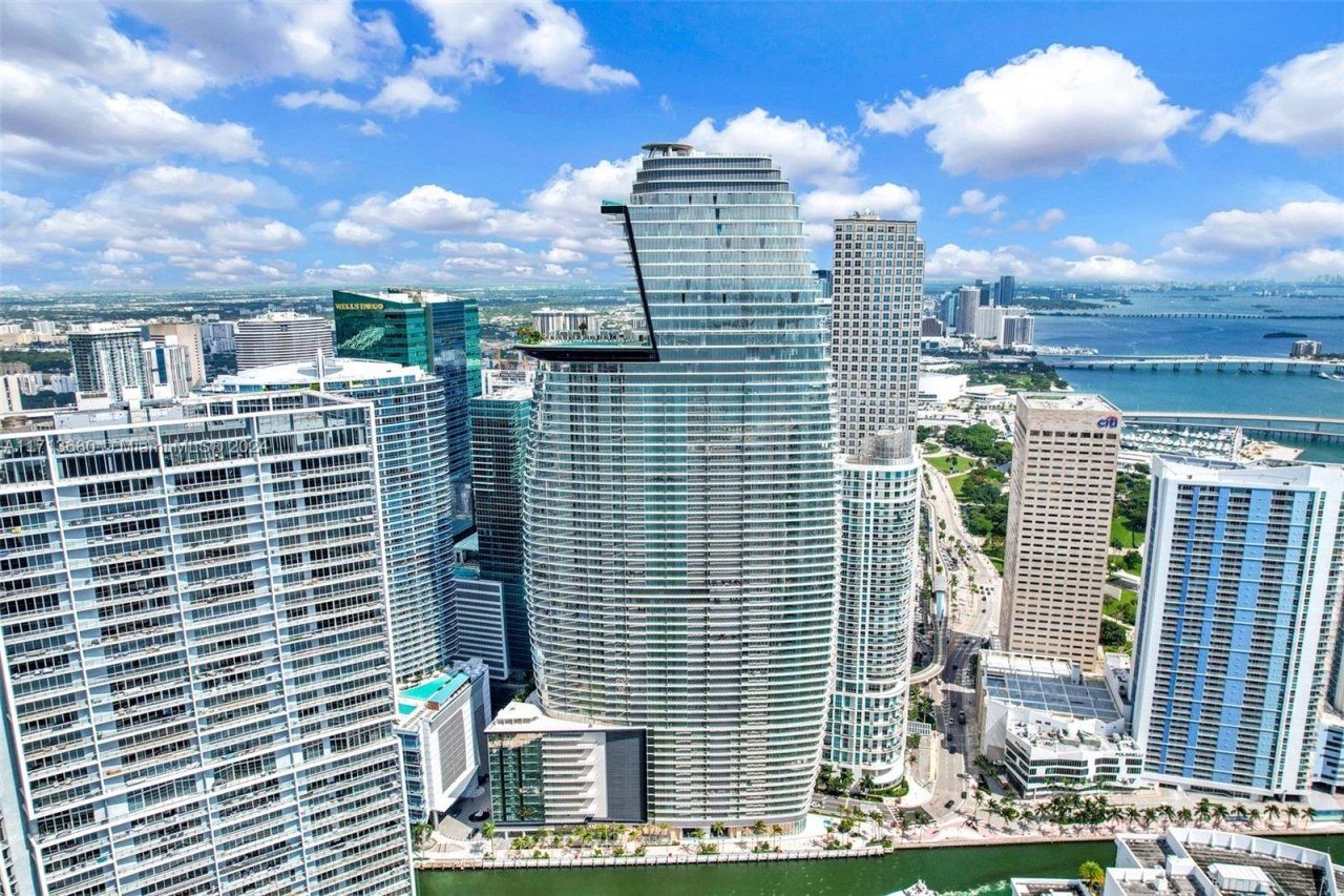 300 Biscayne Blvd Way, Unit 2608, Miami, FL 33131 Photo