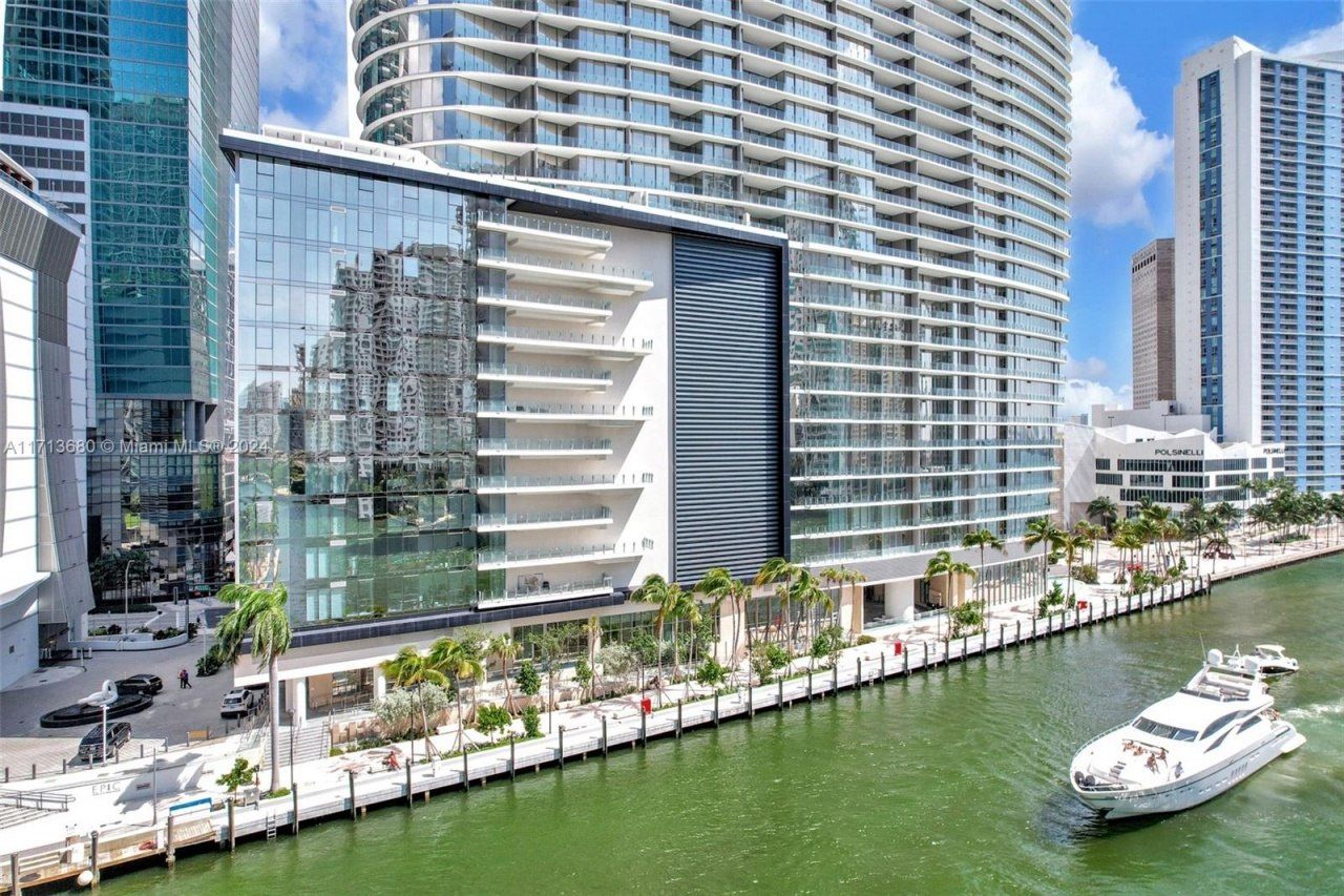 300 Biscayne Blvd Way, Unit 2608, Miami, FL 33131 Photo