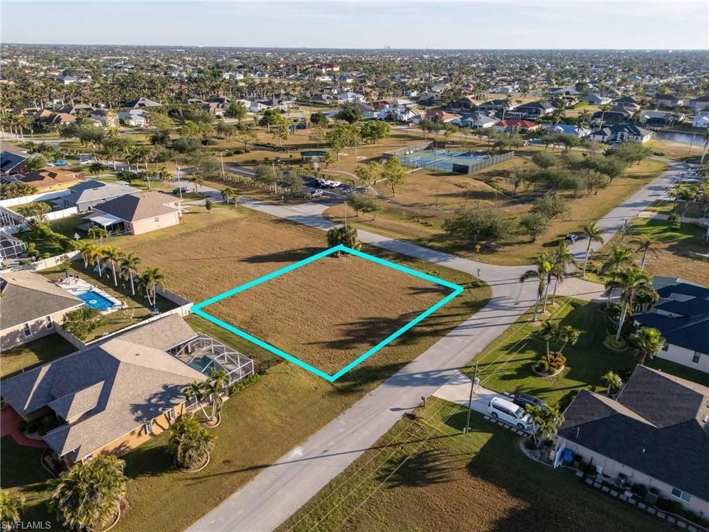 5308 SW 17th Pl, Cape Coral, FL 33914 Photo