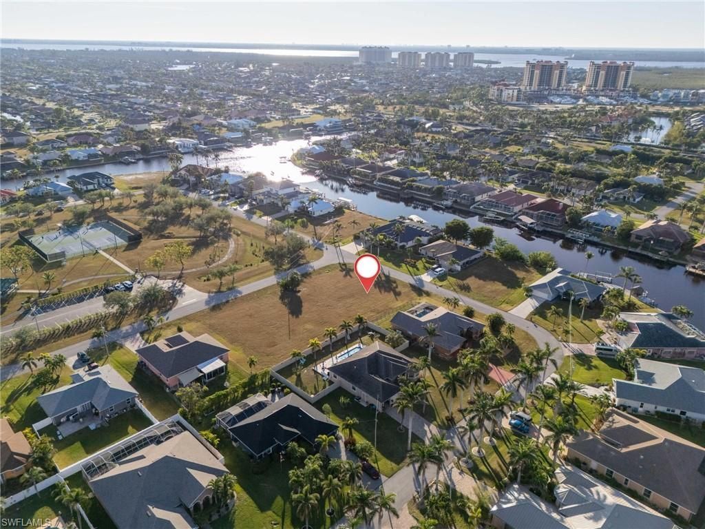 5308 SW 17th Pl, Cape Coral, FL 33914 Photo