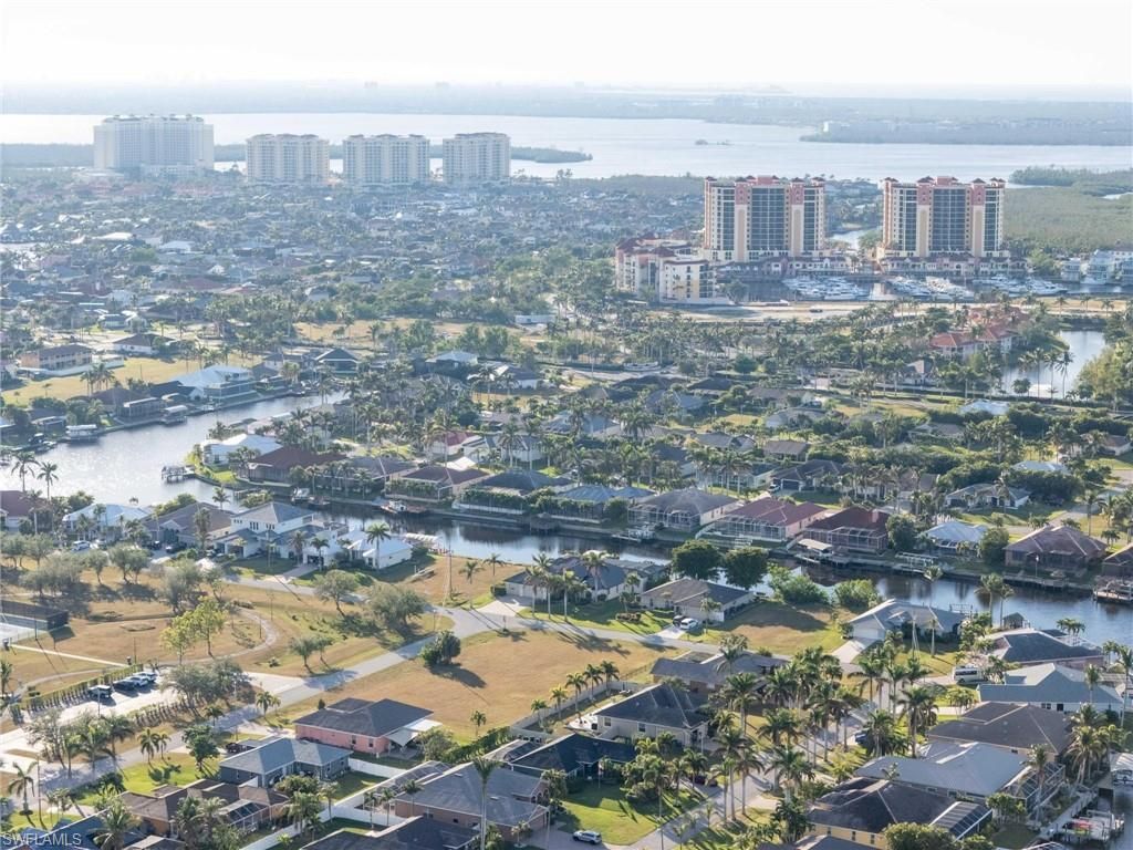 5308 SW 17th Pl, Cape Coral, FL 33914 Photo