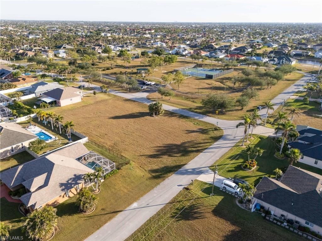 5308 SW 17th Pl, Cape Coral, FL 33914 Photo