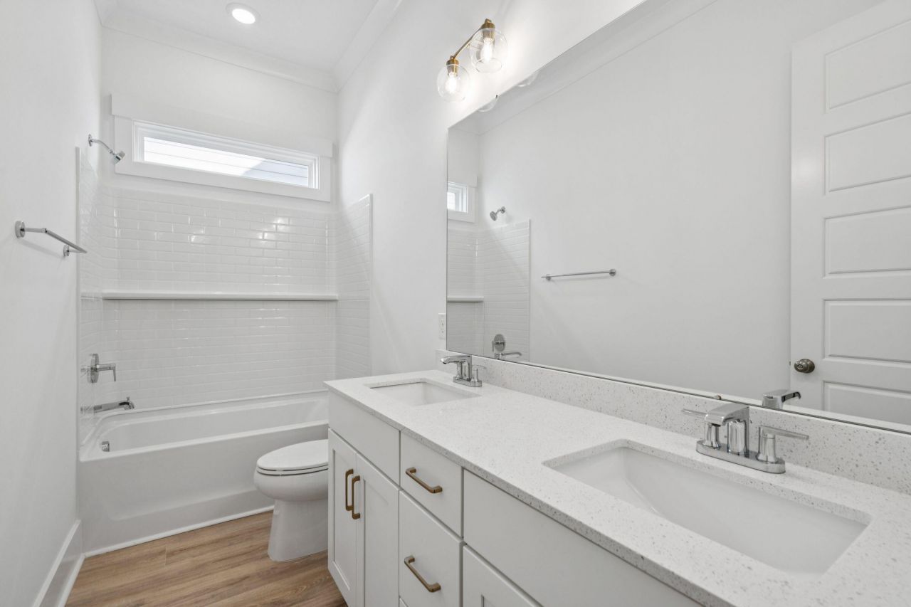 742 Blueway Avenue Photo 26