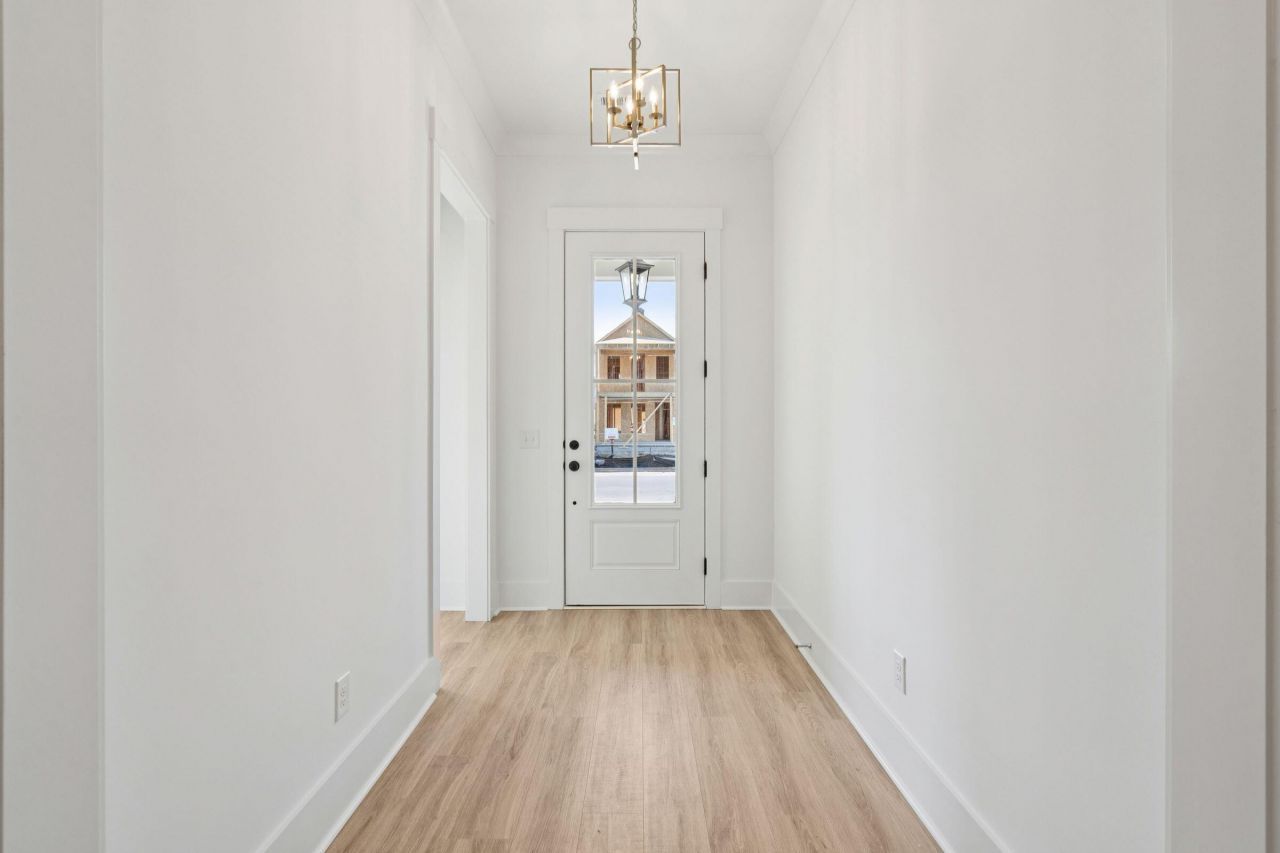 742 Blueway Avenue Photo 31