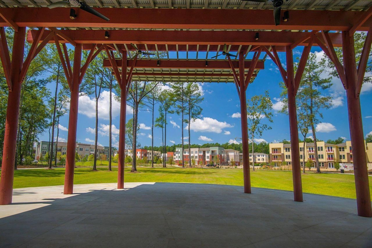 742 Blueway Avenue Photo 52