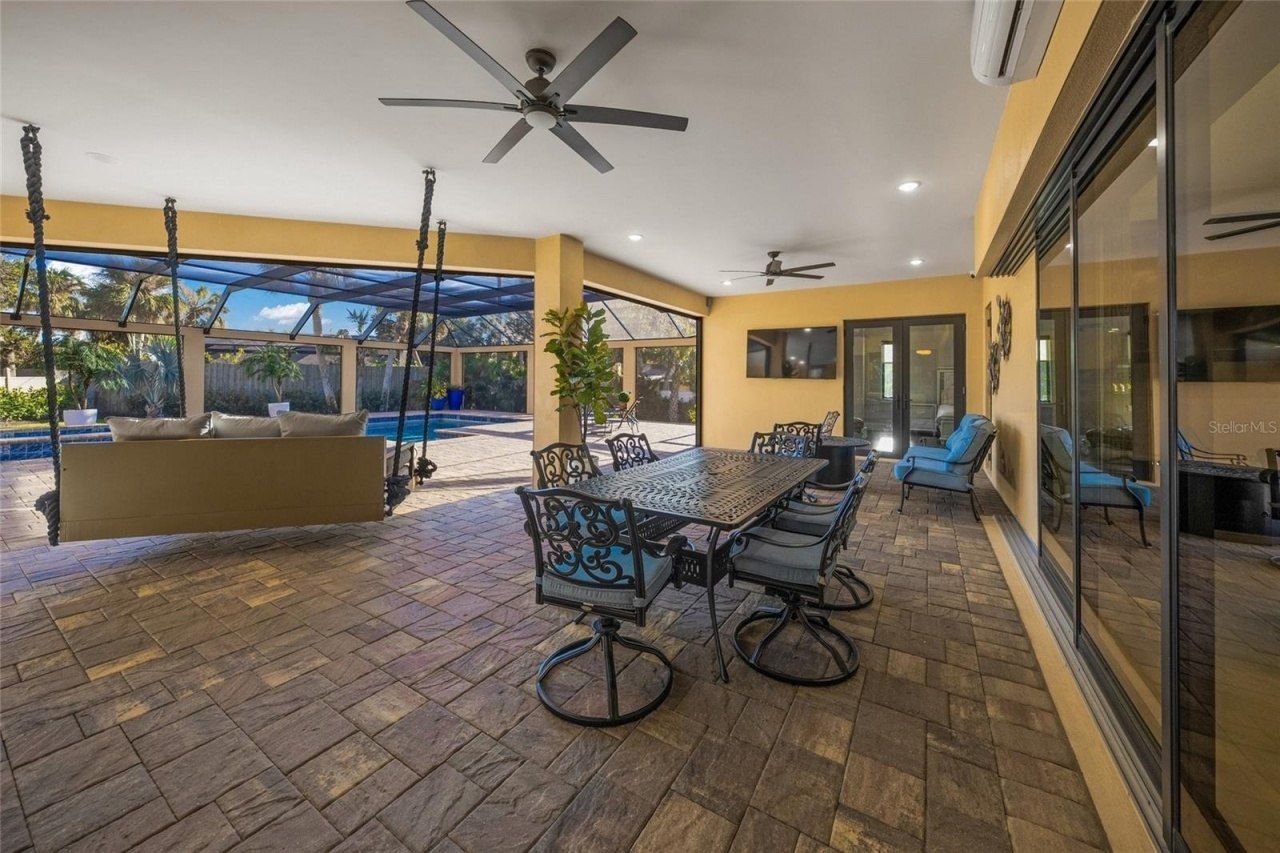 2340 Bayshore Road, Nokomis, FL 34275 Photo