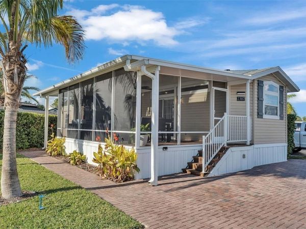 2307 LIMEWOOD AVENUE, CLERMONT, FL 34714