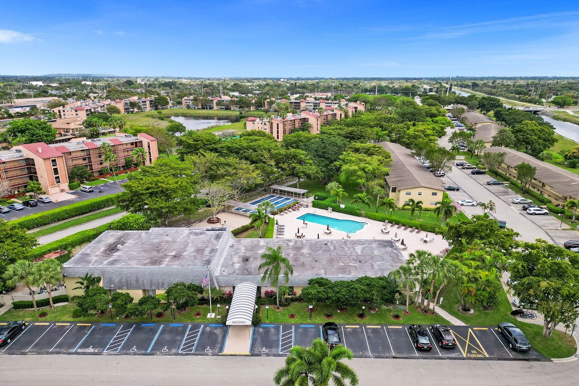 7360 NW 1st Street, Unit 205, Margate, FL 33063 Photo