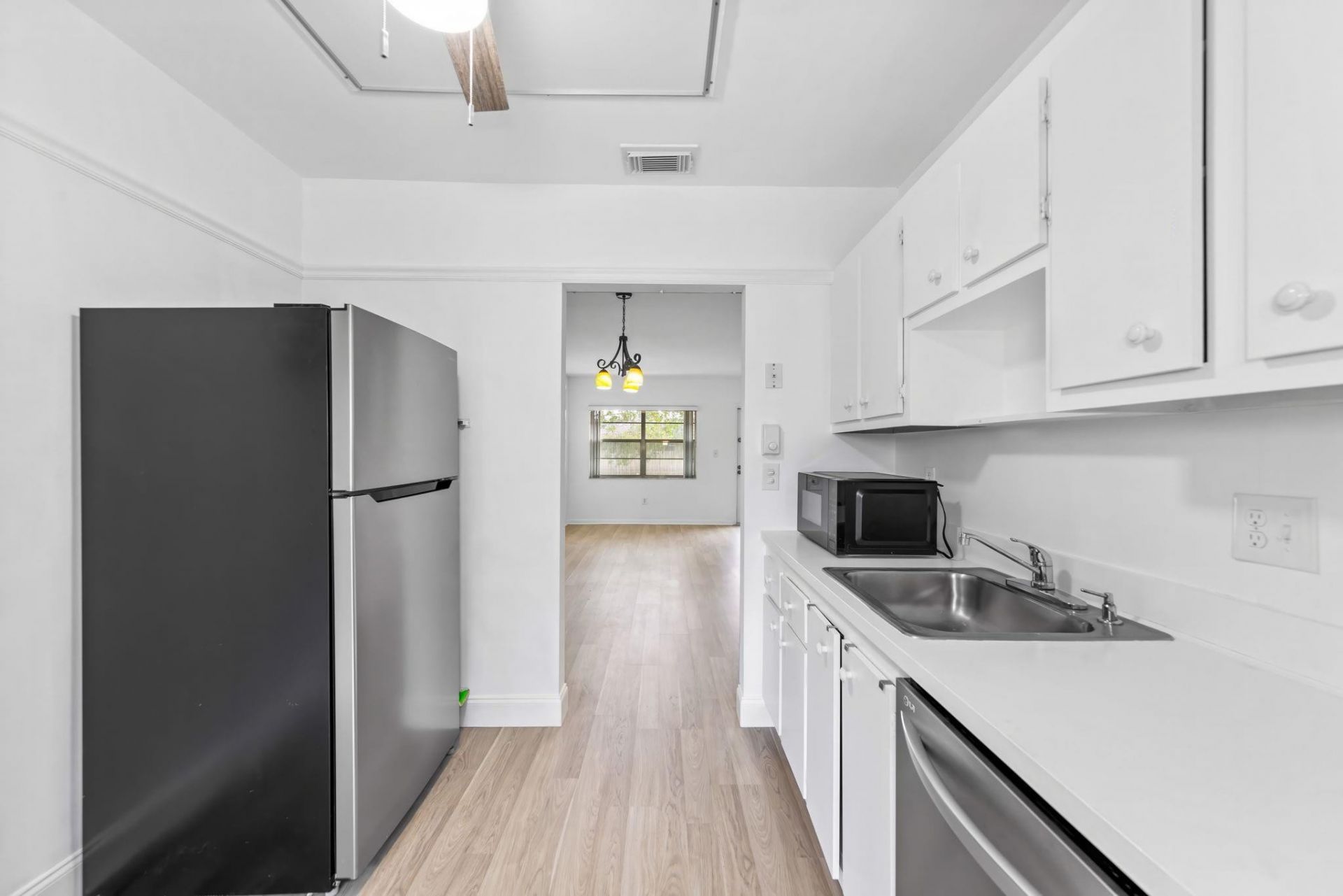 7360 NW 1st Street, Unit 205, Margate, FL 33063 Photo