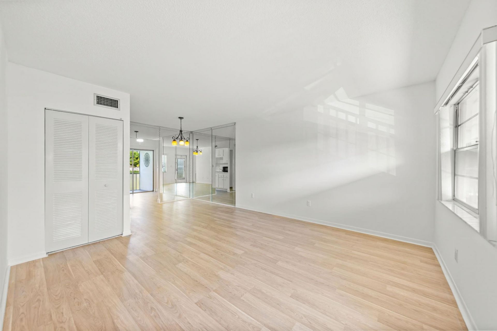 7360 NW 1st Street, Unit 205, Margate, FL 33063 Photo