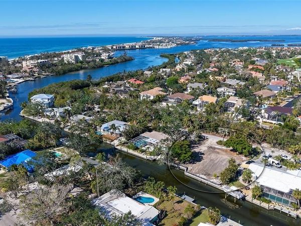 660 LONGVIEW DRIVE, LONGBOAT KEY, FL 34228