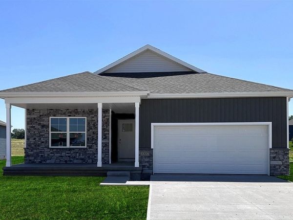 5119 169th Street, Urbandale, IA 50322