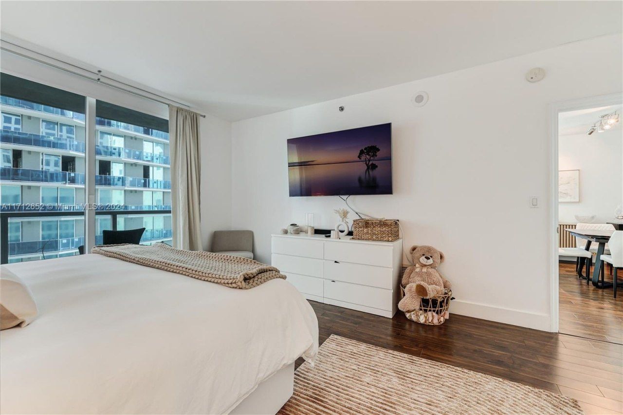 55 SE 6th St, Unit 3407, Miami, FL 33131 Photo