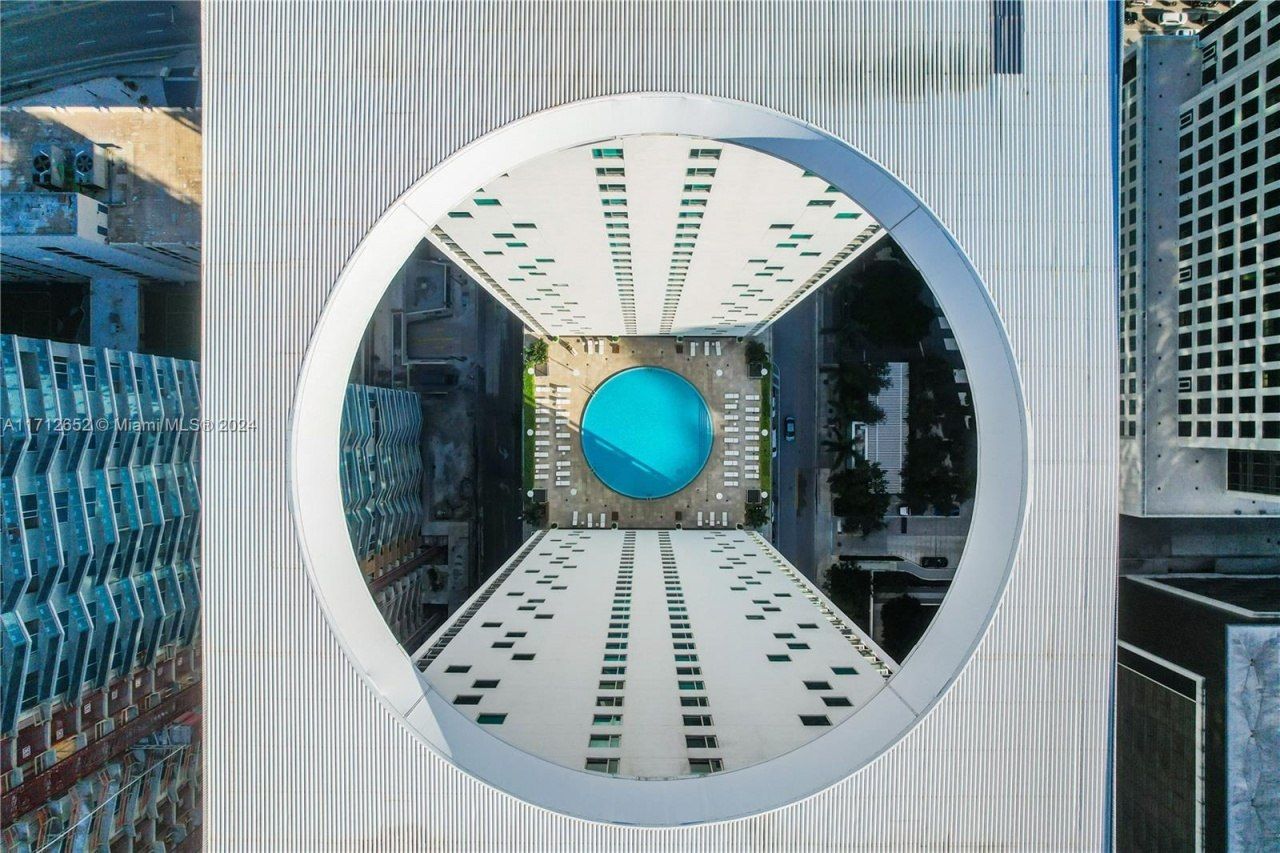 55 SE 6th St, Unit 3407, Miami, FL 33131 Photo