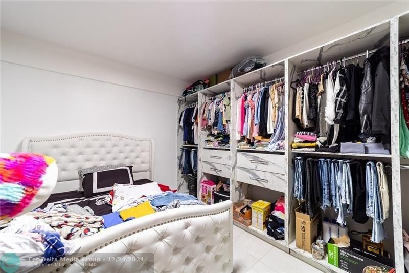 131 NW 72nd Way, Hollywood, FL 33024 Photo