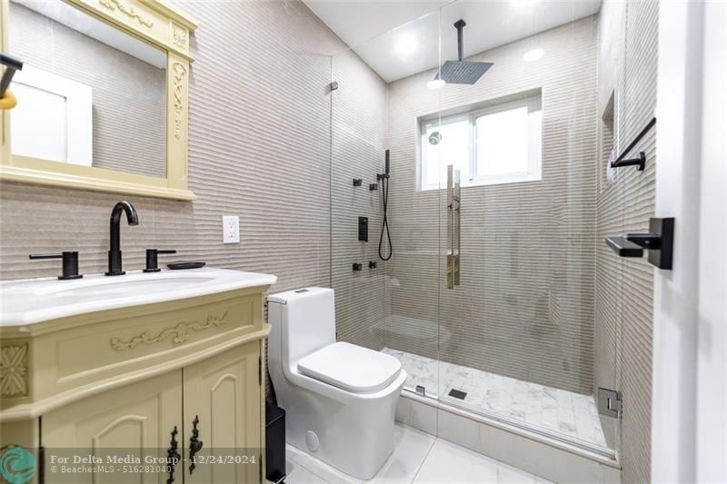 131 NW 72nd Way, Hollywood, FL 33024 Photo