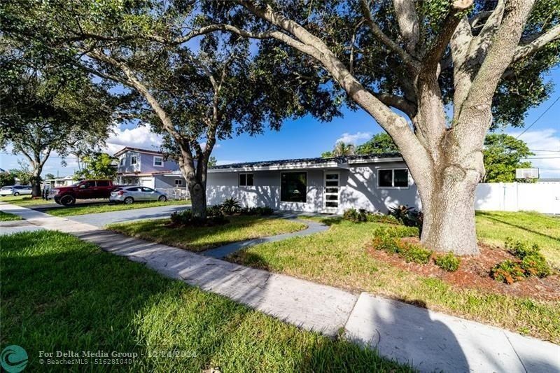 131 NW 72nd Way, Hollywood, FL 33024 Photo