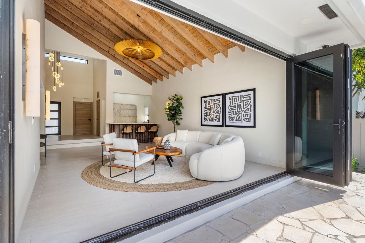 425 Coral Way, Fort Lauderdale, FL 33301 Photo