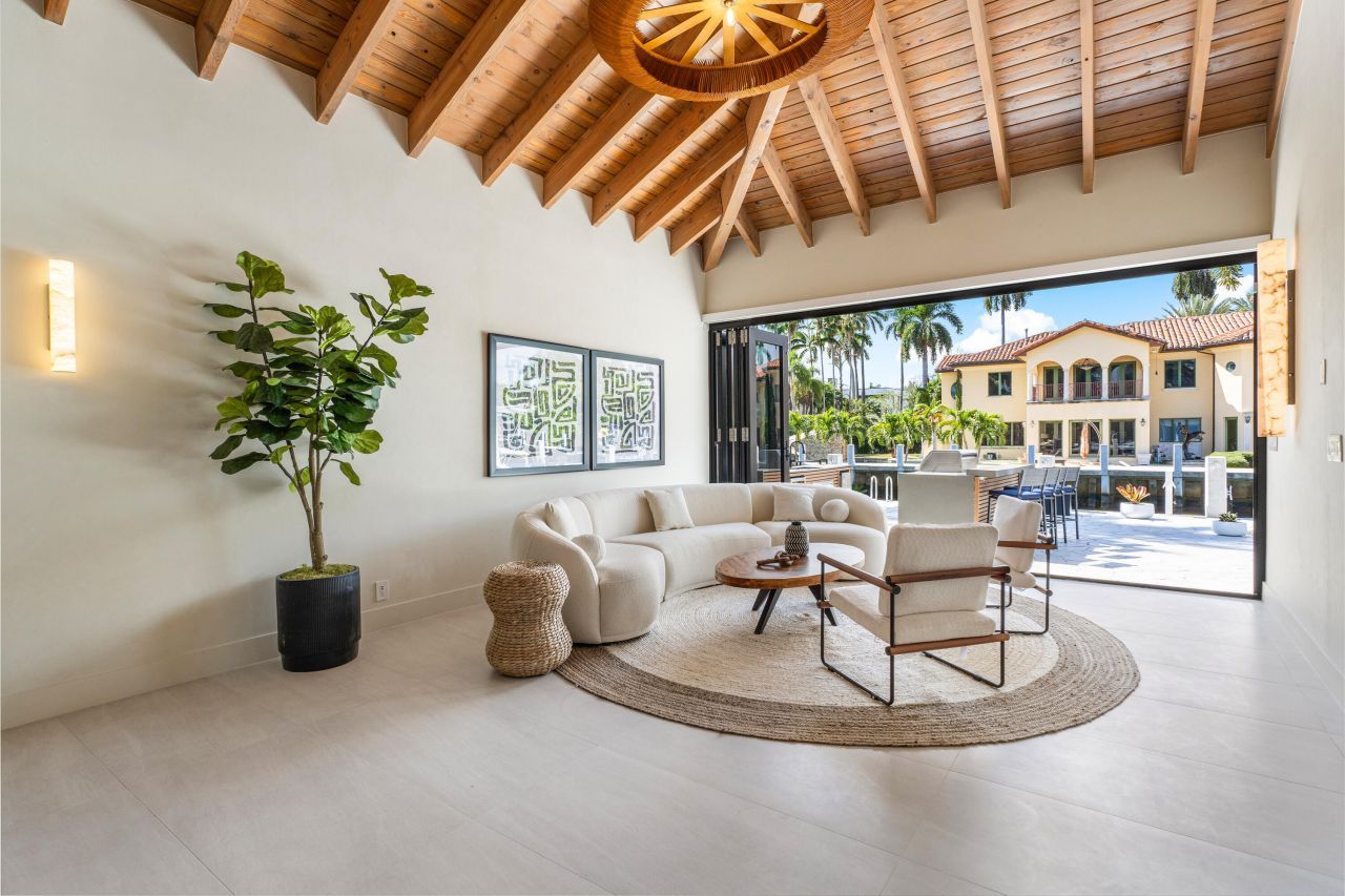 425 Coral Way, Fort Lauderdale, FL 33301 Photo