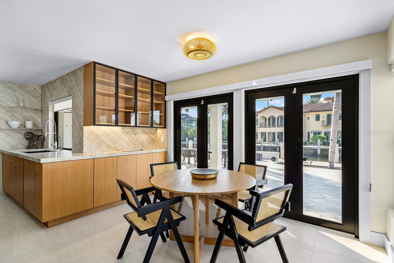 425 Coral Way, Fort Lauderdale, FL 33301 Photo