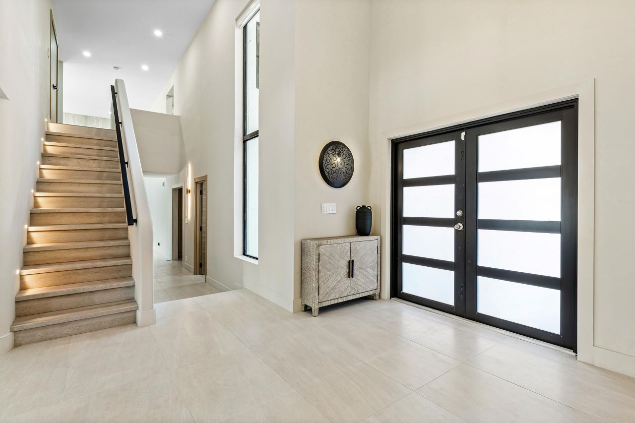 425 Coral Way, Fort Lauderdale, FL 33301 Photo