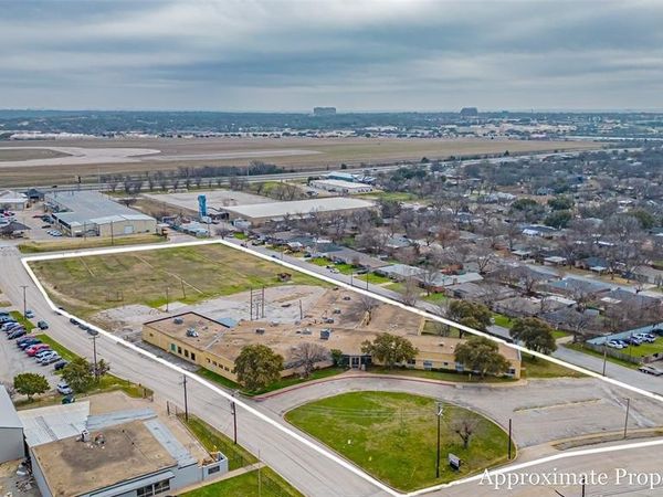 701 S Cherry Lane, White Settlement, TX 76108