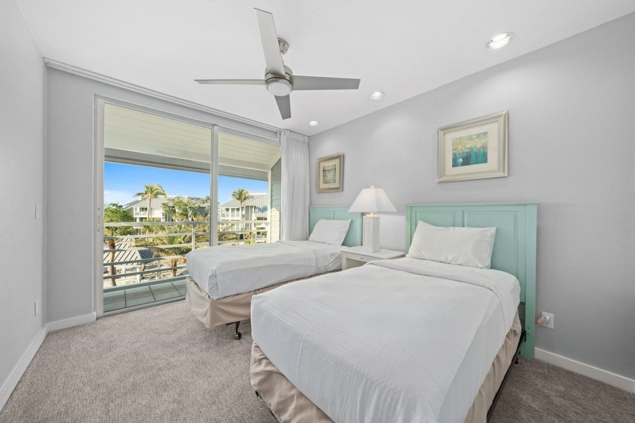 1666 Lands End Village, Unit 1666, Captiva, FL 33924 Photo