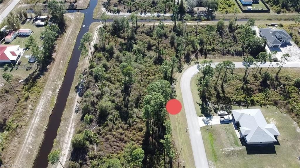 817 Pinecastle Dr, Lehigh Acres, FL 33974 Photo