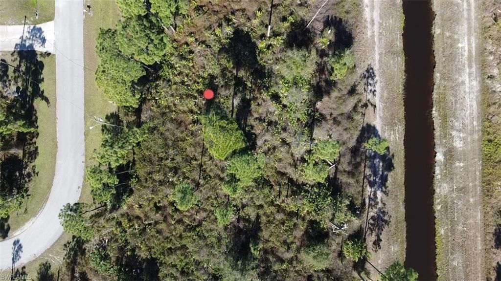817 Pinecastle Dr, Lehigh Acres, FL 33974 Photo