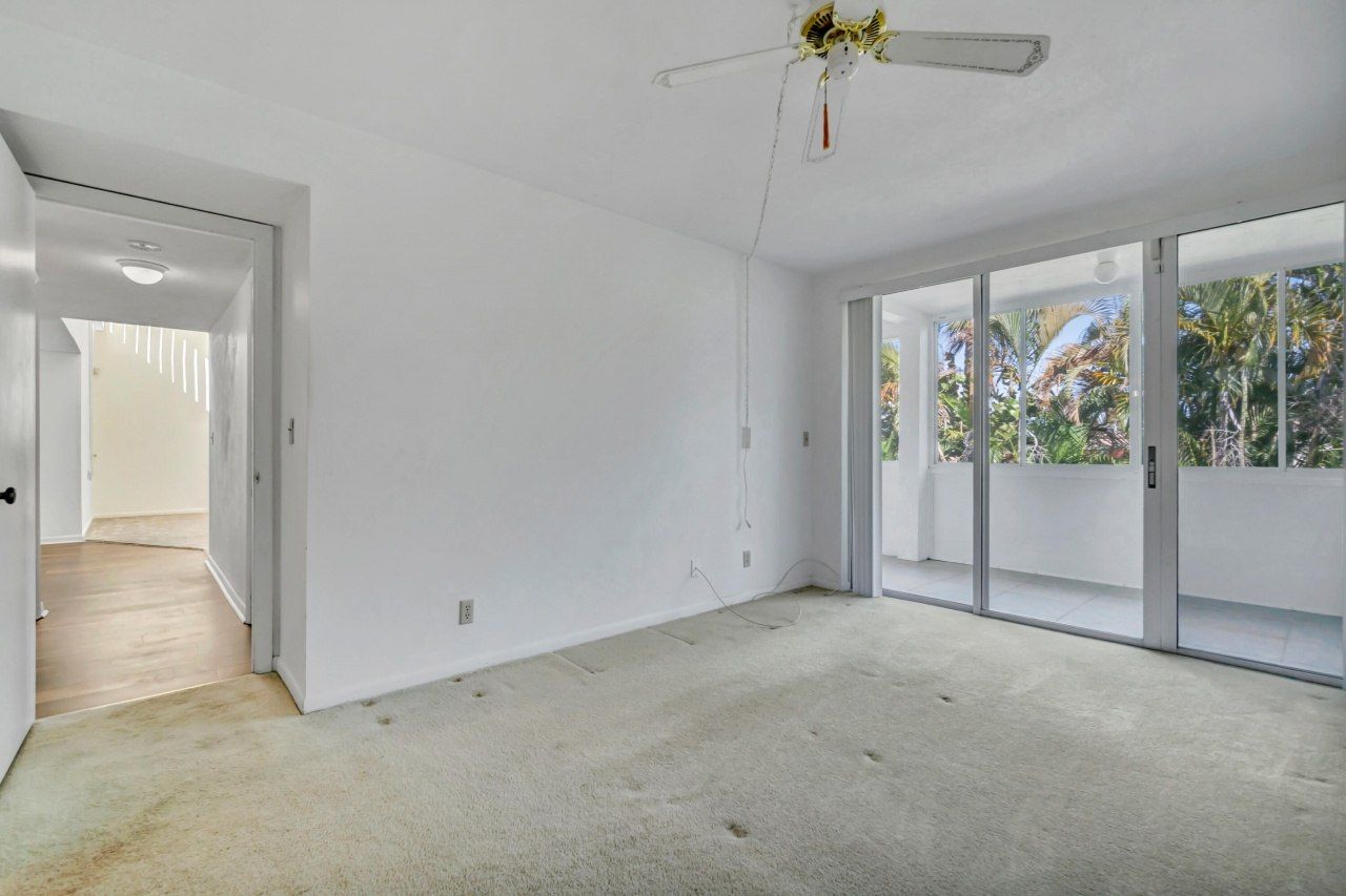 2528 Boundbrook Drive S, Unit 208, West Palm Beach, FL 33406 Photo