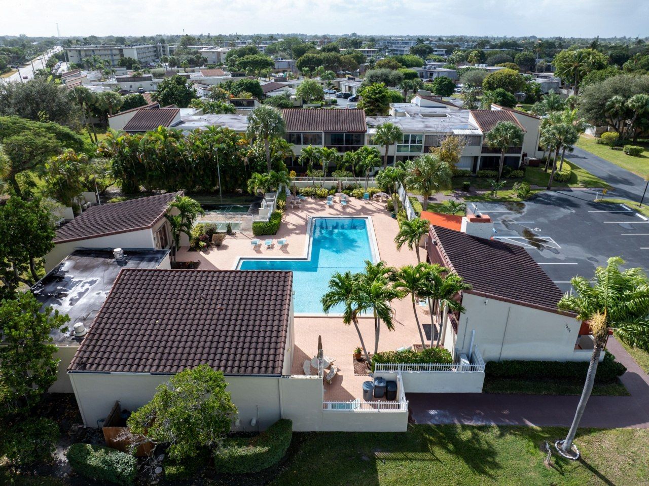 2528 Boundbrook Drive S, Unit 208, West Palm Beach, FL 33406 Photo