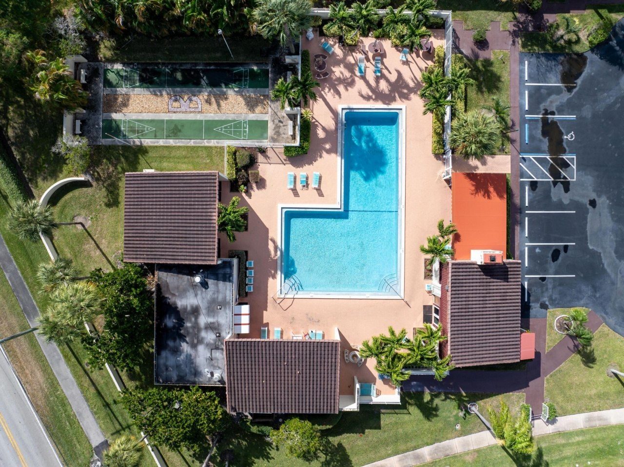 2528 Boundbrook Drive S, Unit 208, West Palm Beach, FL 33406 Photo