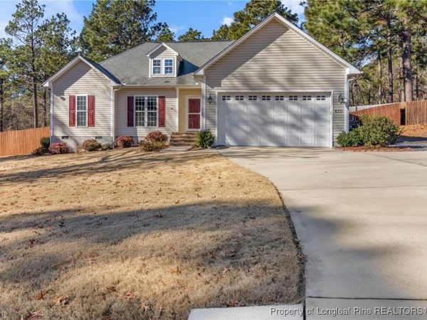 610 Seymour Street, Aberdeen, NC 28315