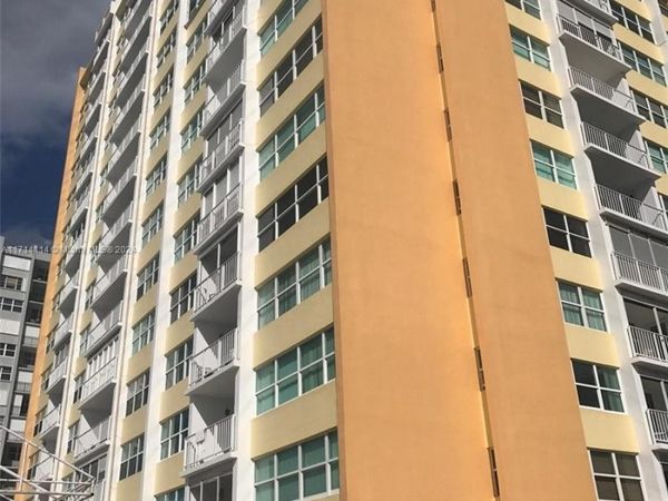 1410 S Ocean Dr, Unit 804, Hollywood, FL 33019