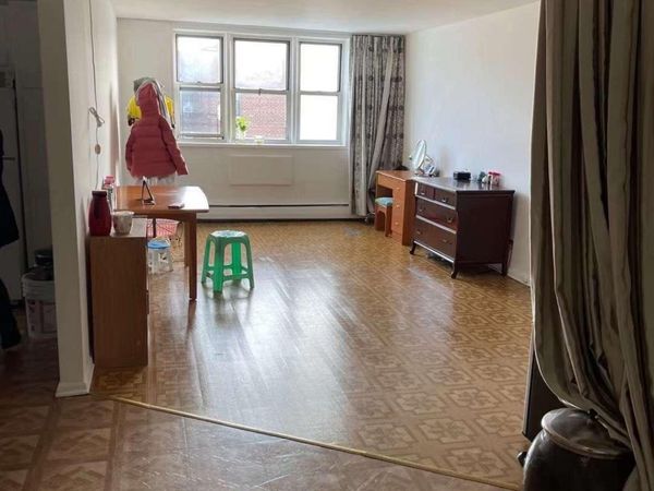 34-20 Parsons Blvd., Unit 6V, Flushing, NY 11354