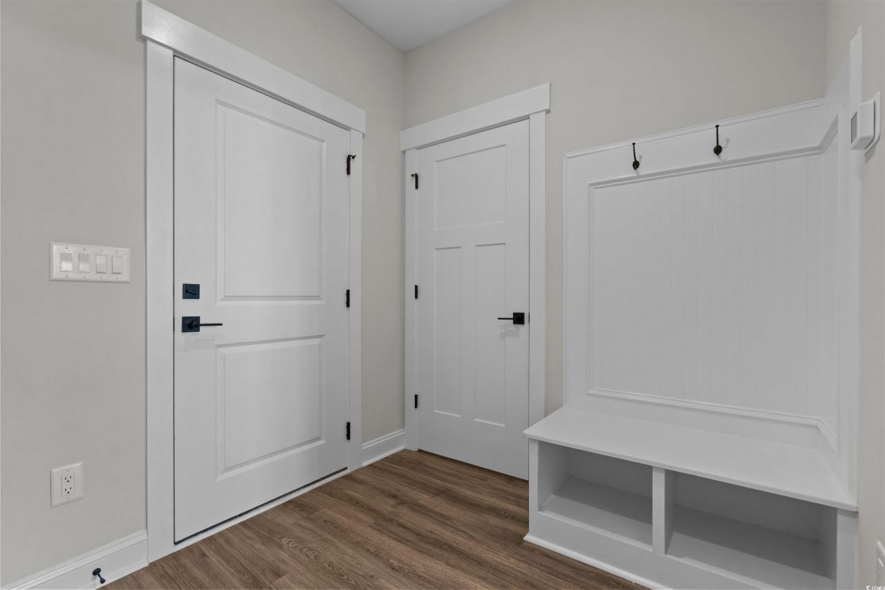 8465 Waltzing Waves Ct. Photo 7