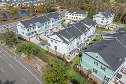 8476 Duke Pl. photo 4