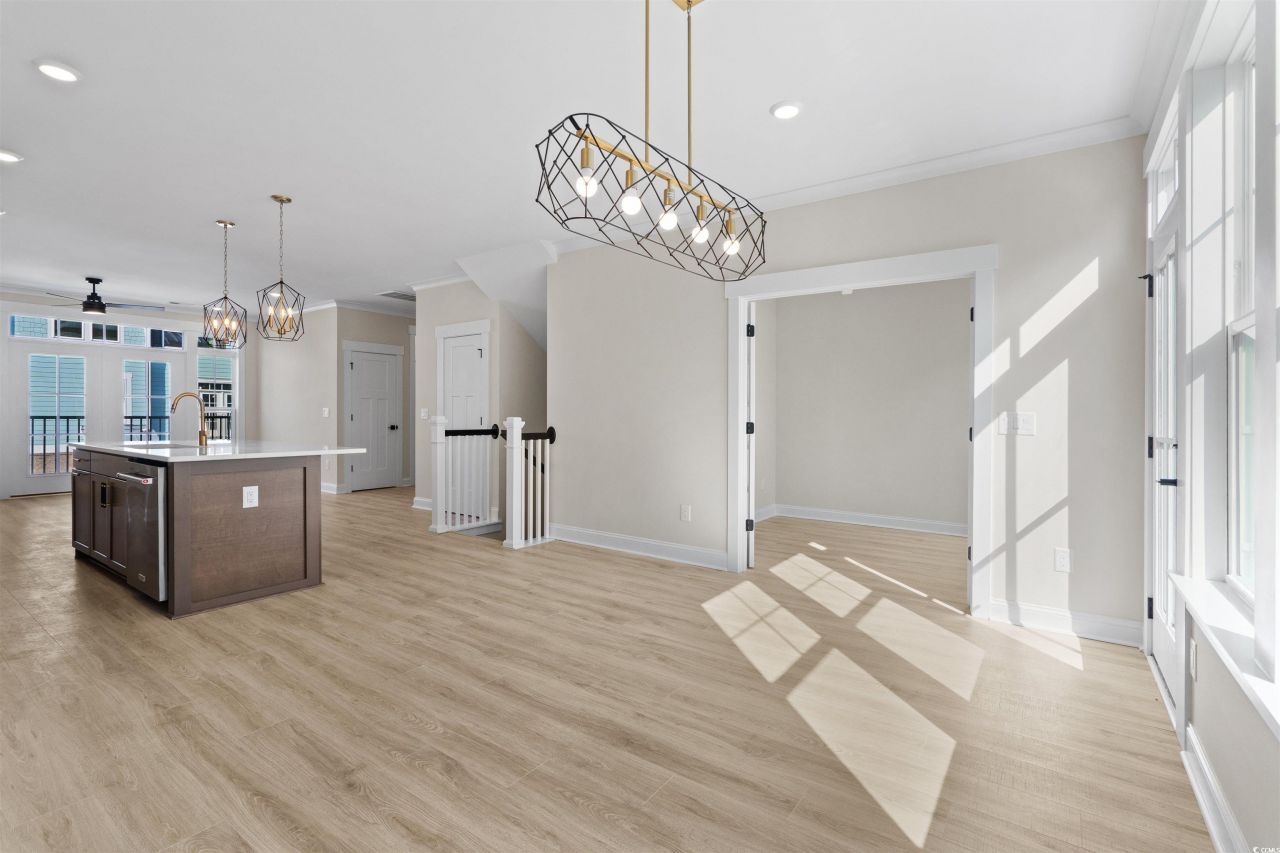 8474 Duke Pl. Photo 12