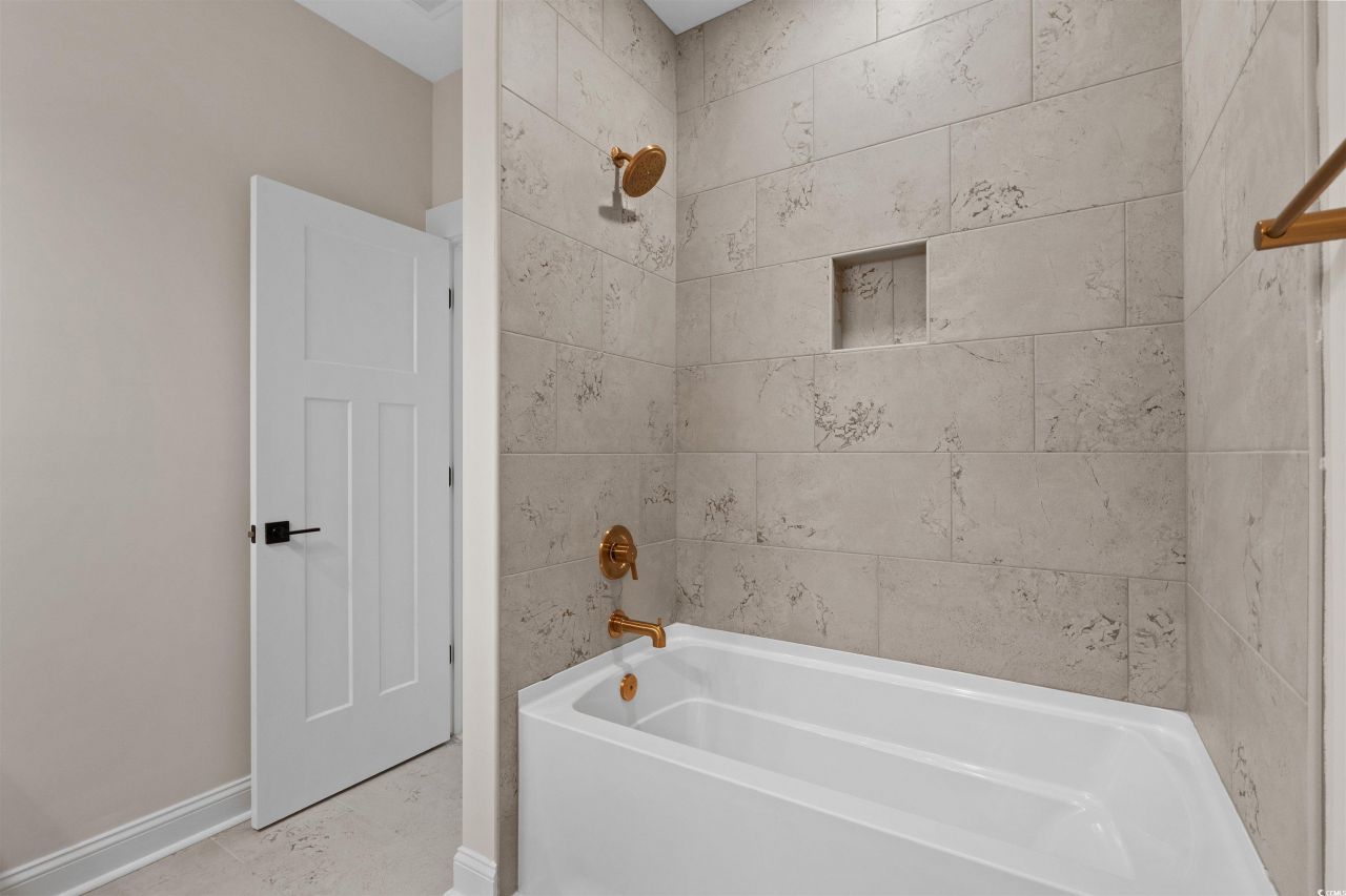 8474 Duke Pl. Photo 35