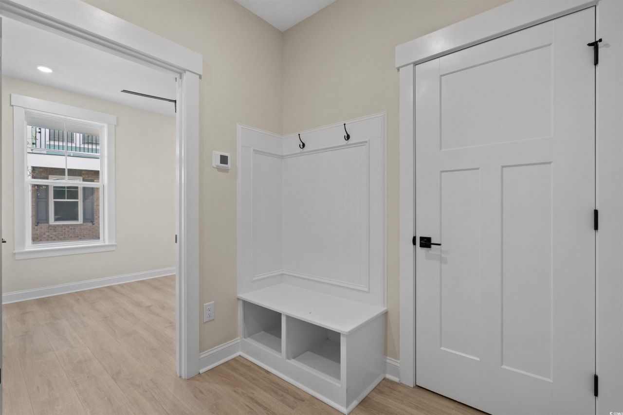 8474 Duke Pl. Photo 36