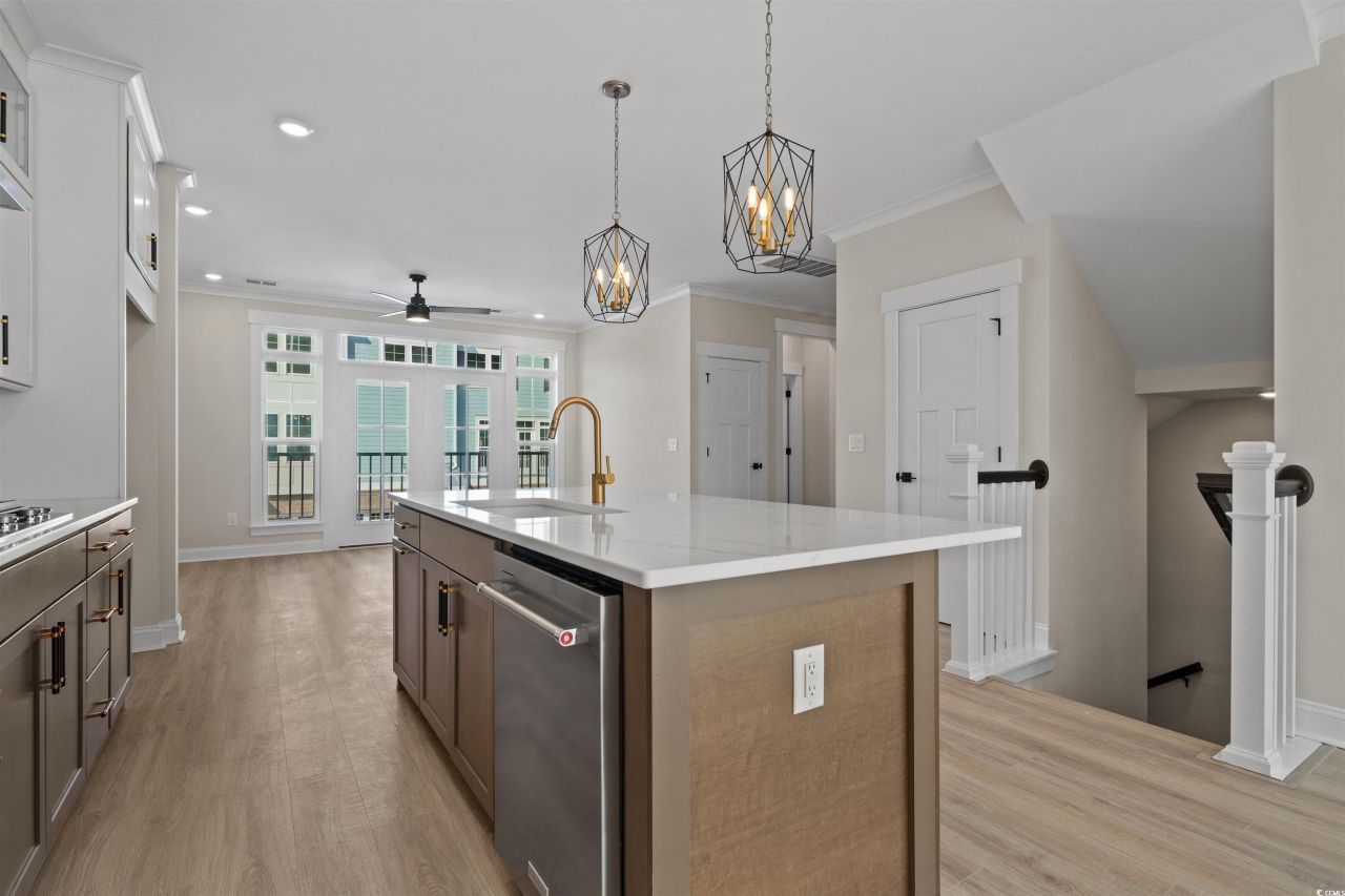 8474 Duke Pl. Photo 8