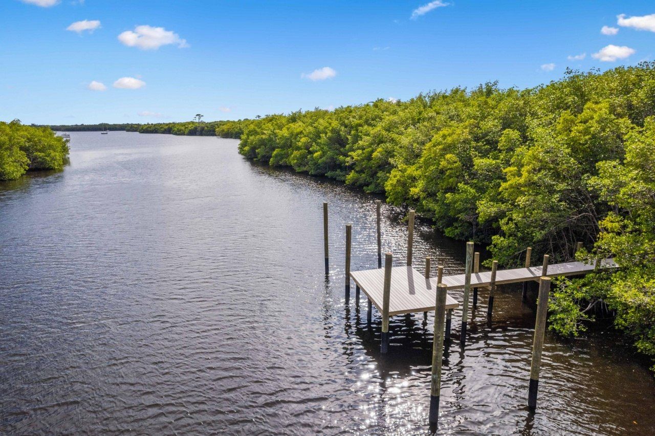 206 SE Fiore Bello, Port Saint Lucie, FL 34952 Photo