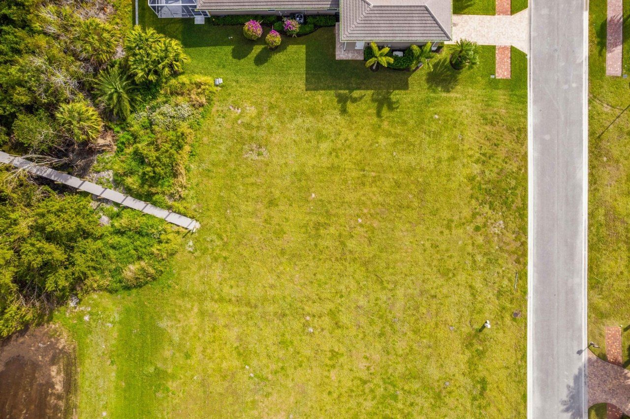 206 SE Fiore Bello, Port Saint Lucie, FL 34952 Photo