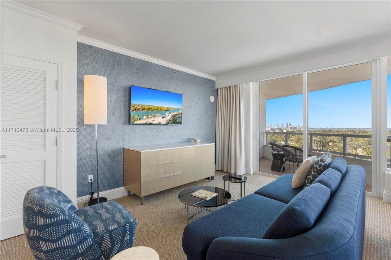 4401 Collins Ave, Unit 1015/1017, Miami Beach, FL 33140 Photo