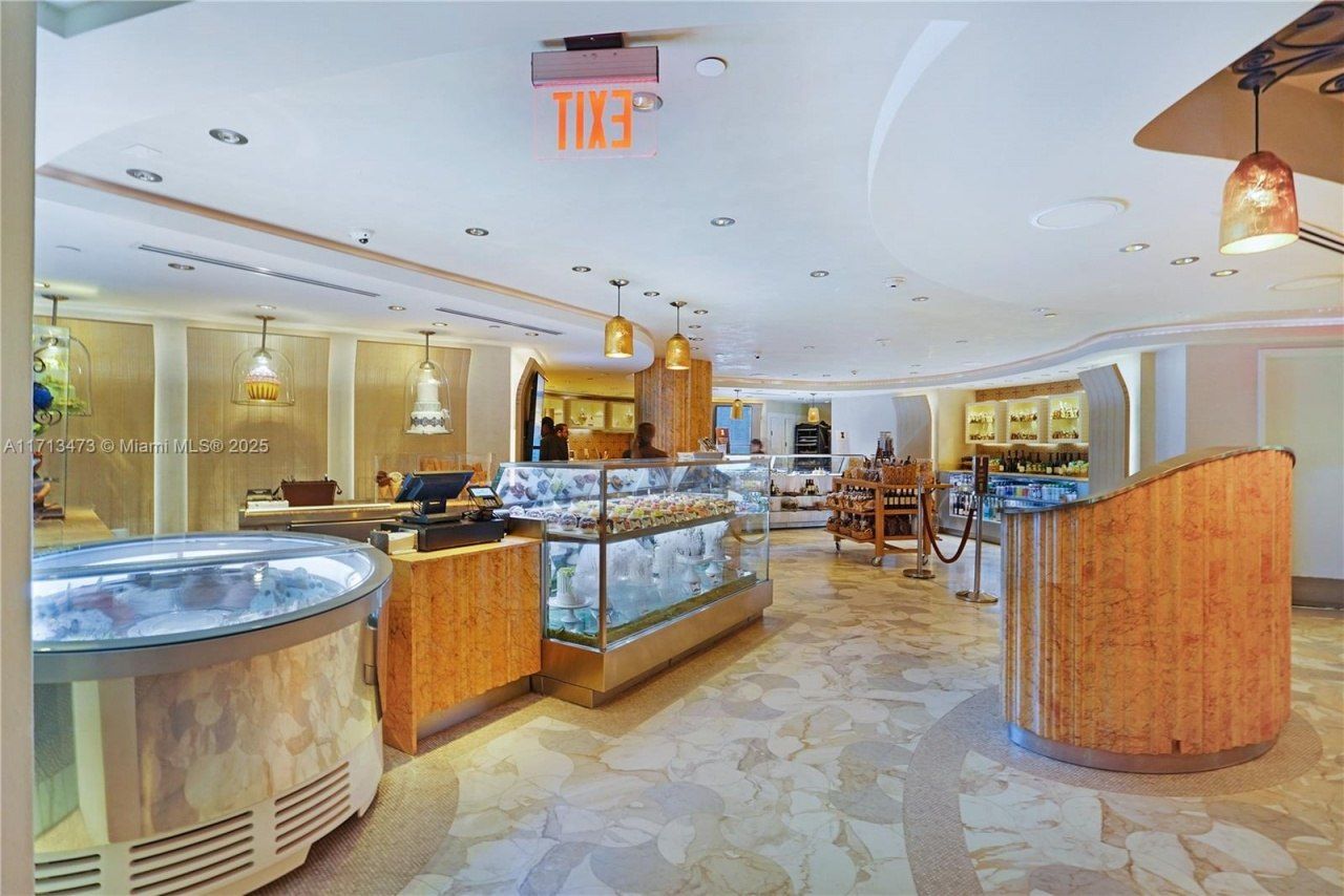 4401 Collins Ave, Unit 1015/1017, Miami Beach, FL 33140 Photo