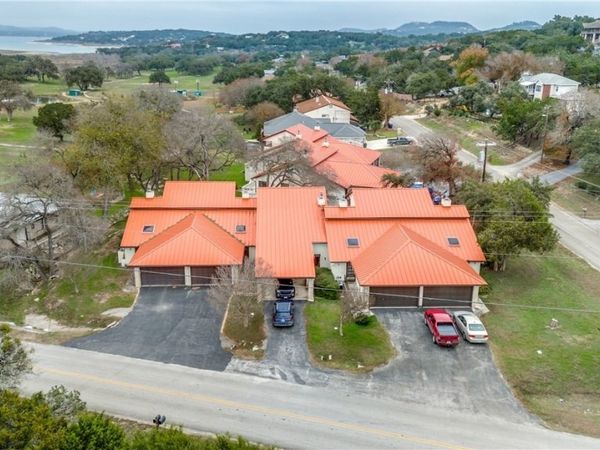 195 Gallagher Drive, Unit 17, Canyon Lake, TX 78133