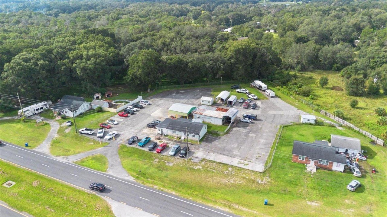 2480 N Woodland Boulevard, Deland, FL 32720 Photo