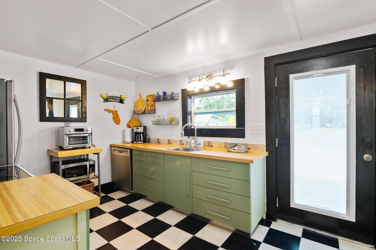 3945 Indian River Drive, Cocoa, FL 32926 Photo